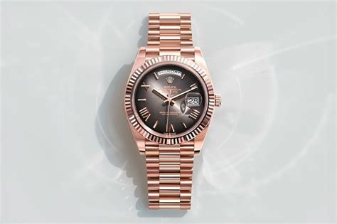 rolex day date 40 in 18 ct everose gold